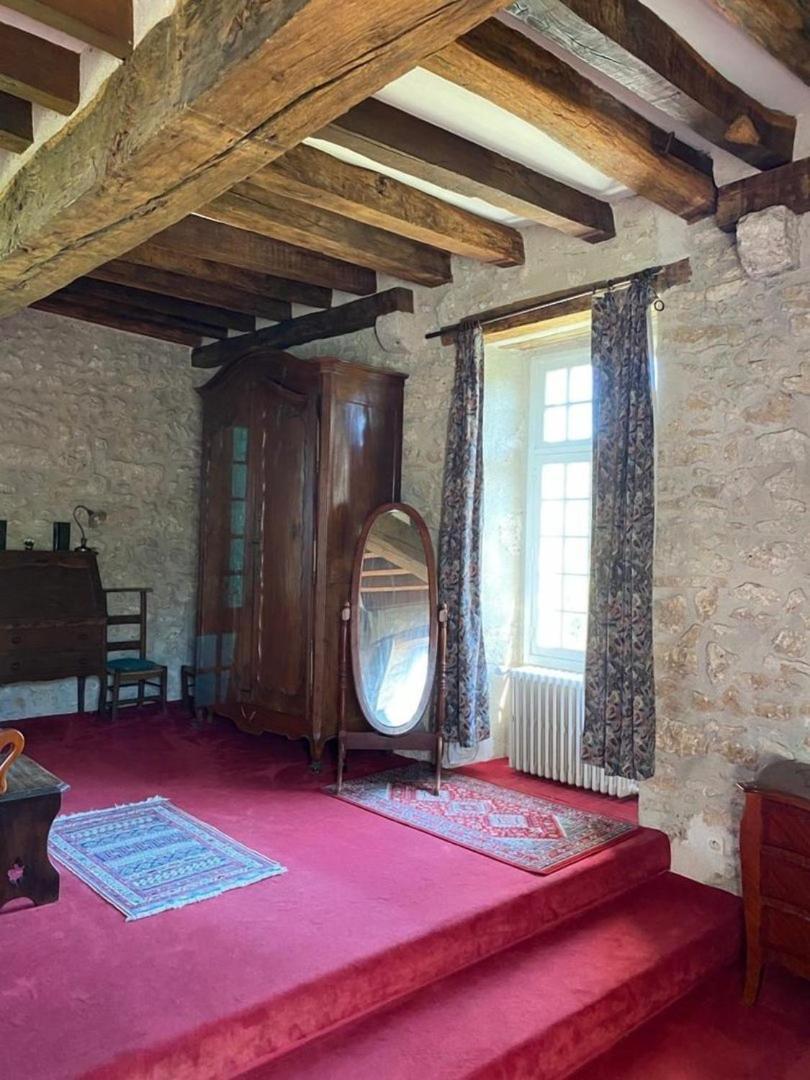 Chateau De Montrame Soisy-Bouy Room photo